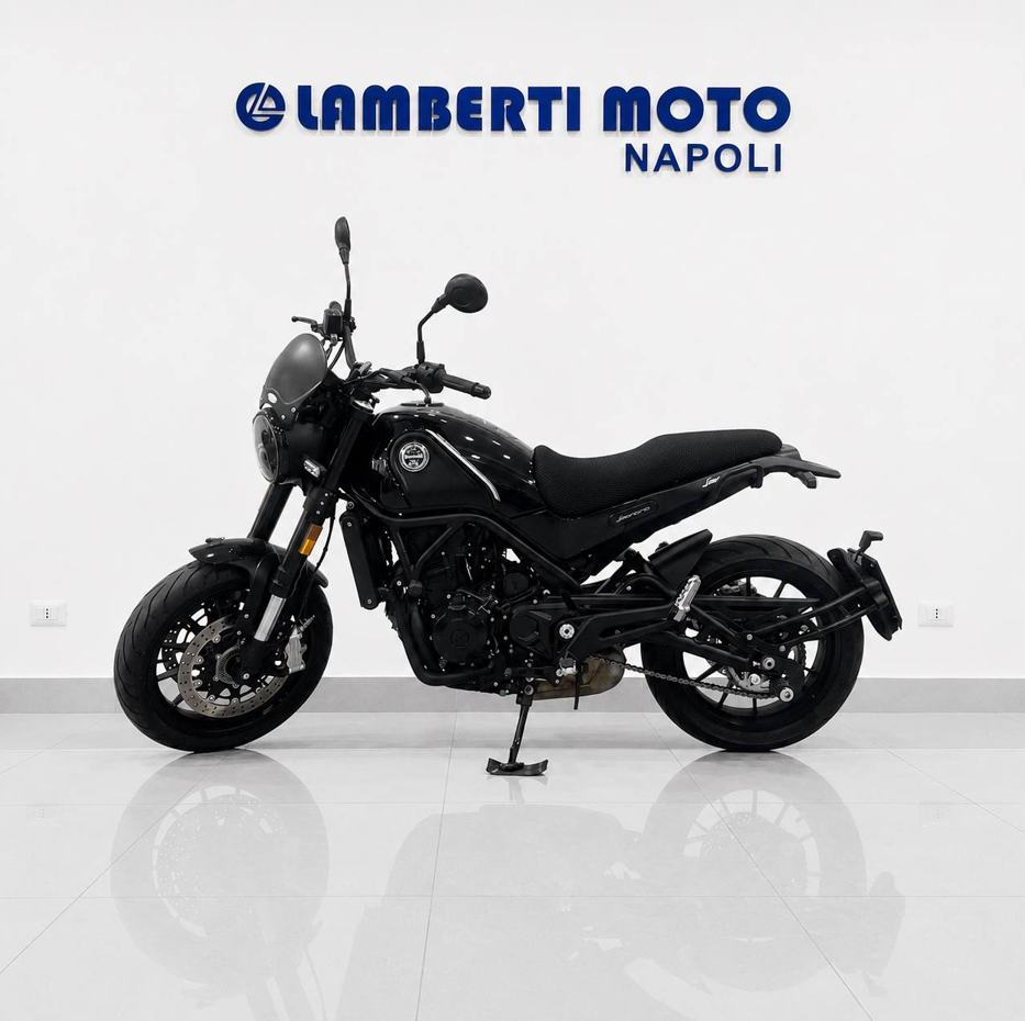 Benelli Leoncino 500 2023